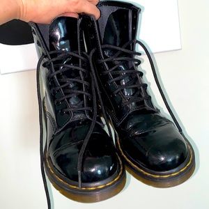 Dr Marten Boots